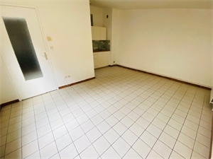 t1 à la location -   42000  SAINT ETIENNE, surface 49 m2 location t1 - UBI431715755